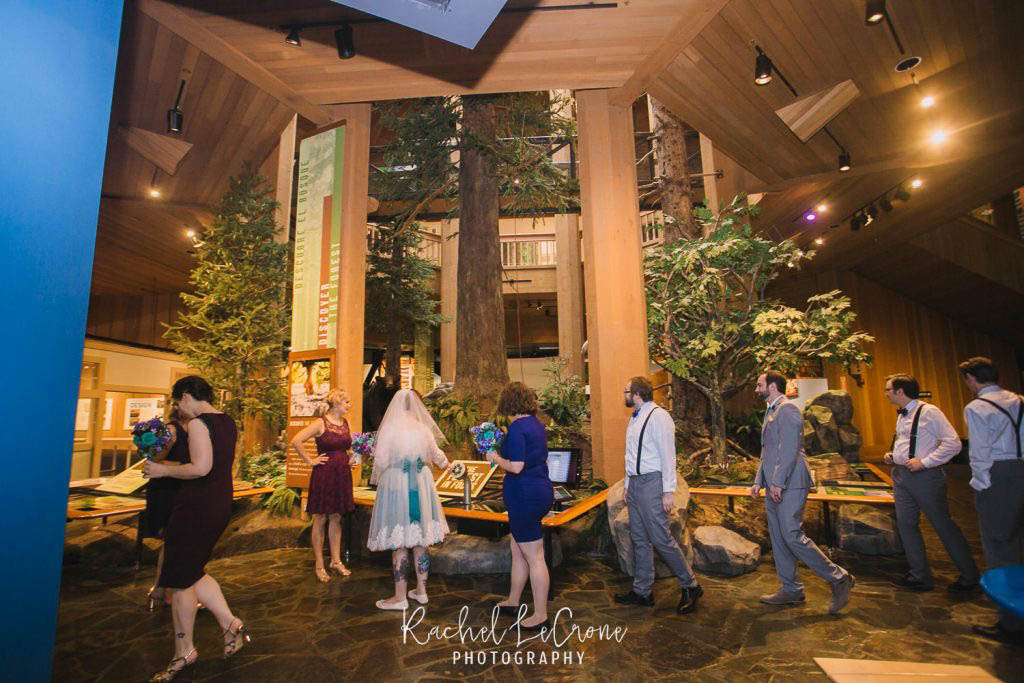 Wedding held in lobby of Discovery Museum